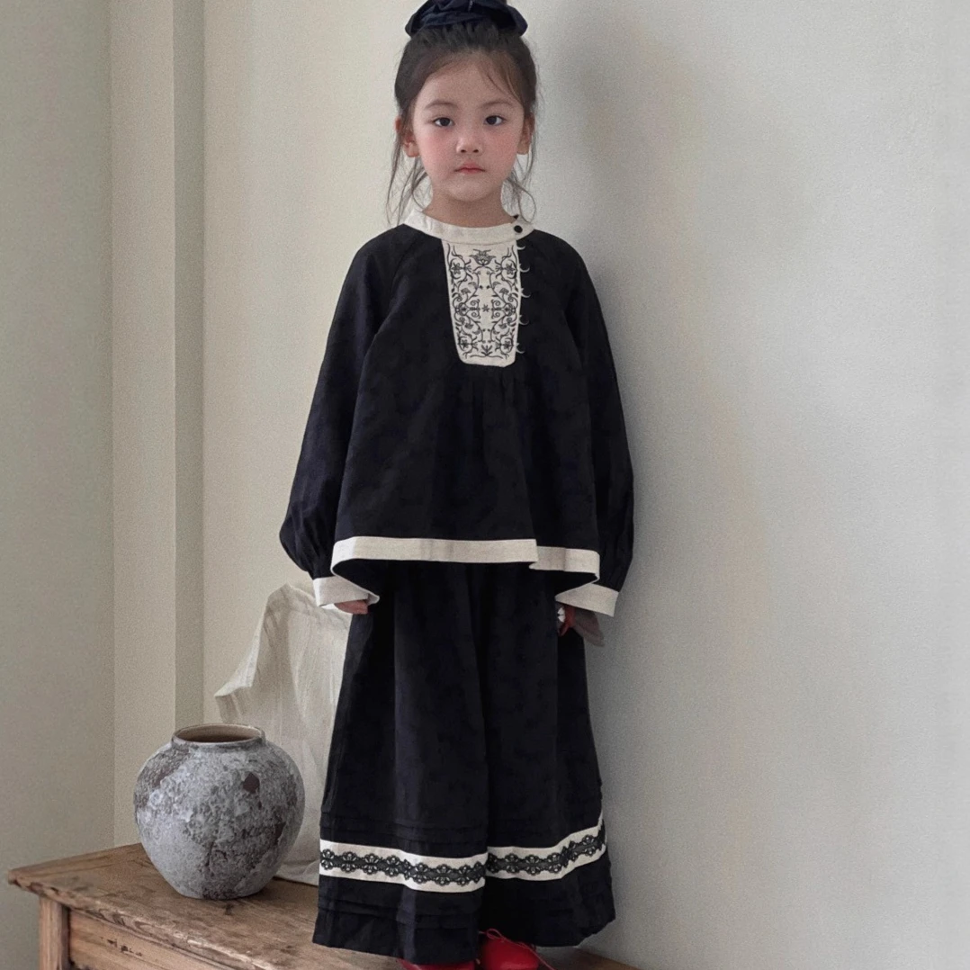Girls Suit 2025 Autumn New Chi - Baby Clothing Industry recension och pris